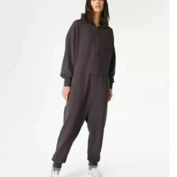SWEATY BETTY Hide Away Lounge Jumpsuit  XS / S  Oversize Stretchy Slouchy STREET - Picture 1 of 10